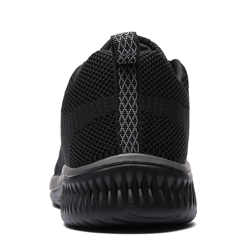 Everyday Motion Grip Running Sneakers